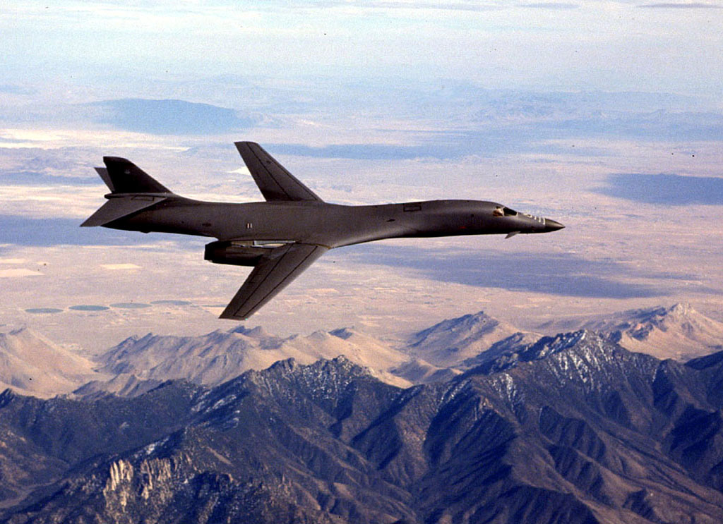 B-1B“槍騎兵”戰略轟炸機