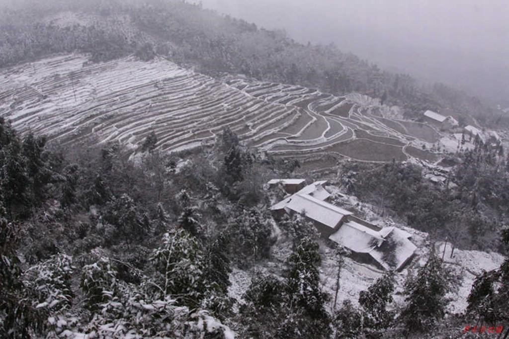 梁家山