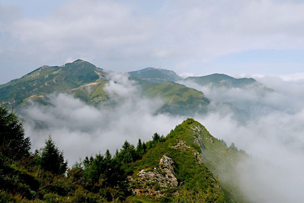 雲中山脈