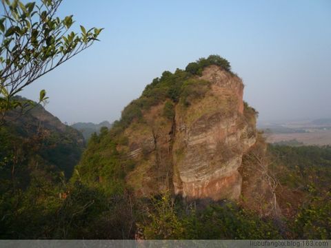 阿公岩