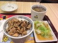 冬菇雞腿飯