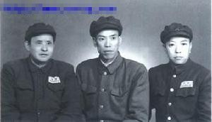 1953年，梁仁芥、梁興初、梁必業三人在一起