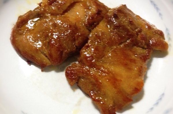 減肥也能大口大口吃肉：香煎黑椒雞排