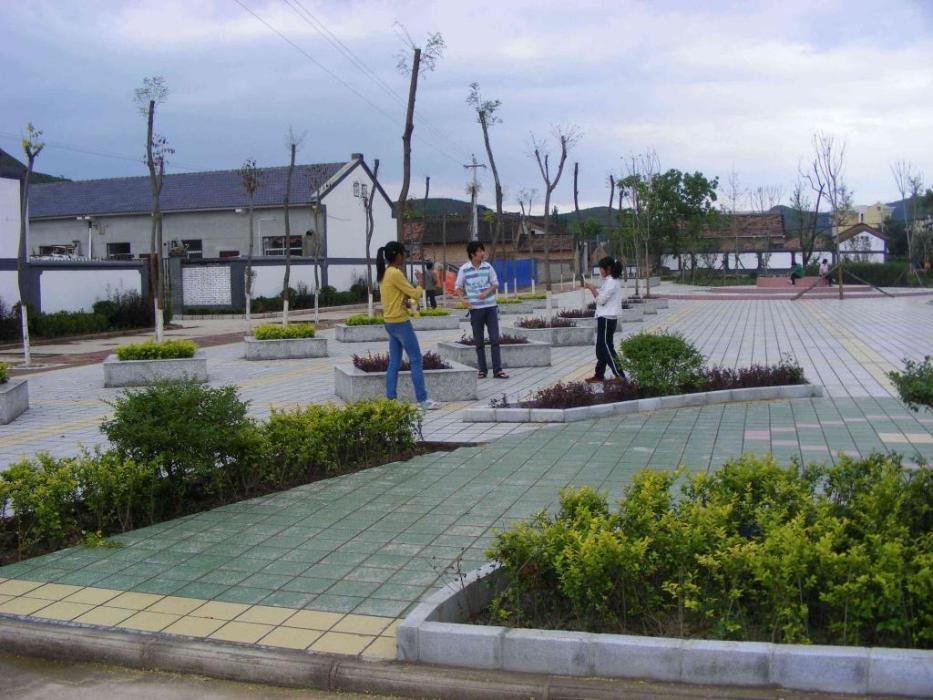 火燒寨村(貴州省安順市西秀區東關街道火燒寨村)