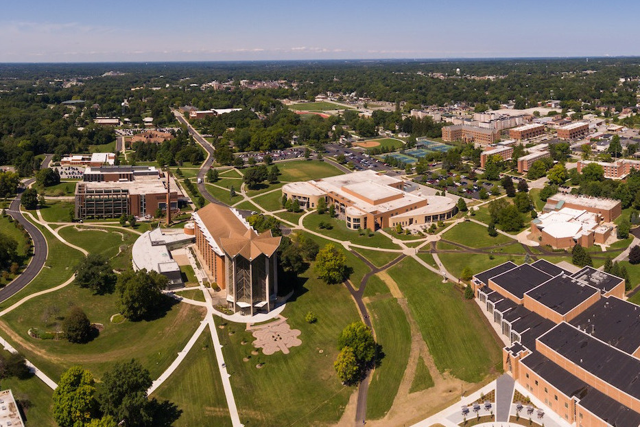 瓦爾帕萊索大學(valparaiso university)