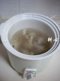 田七霍斛燉雞湯