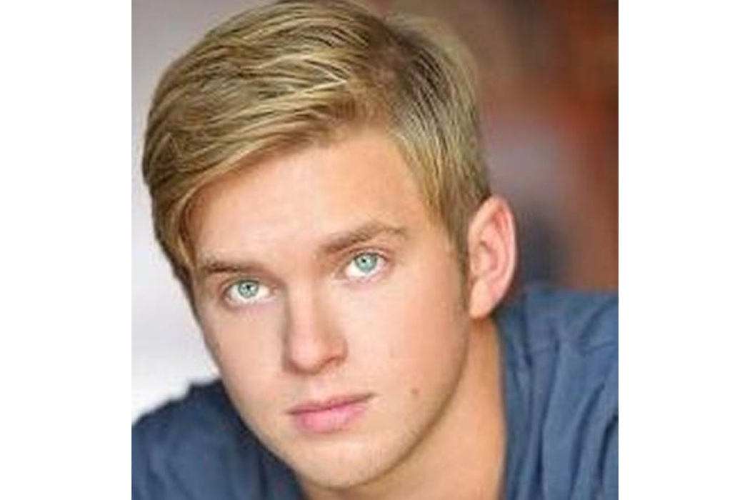 Chris Brochu