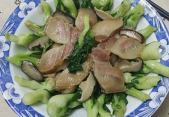 野豬肉炒青菜苔