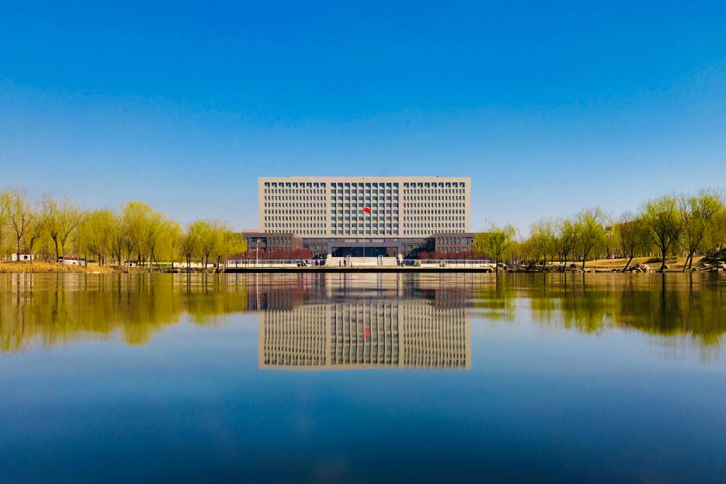 天津城建大學土木工程學院