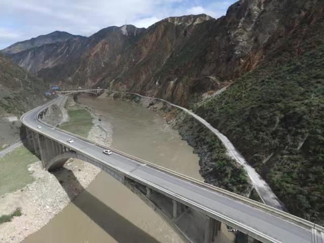 雲南高速公路