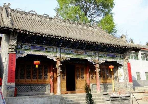 漢中龍崗寺國家考古遺址