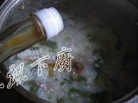 菠菜雞肝生滾粥