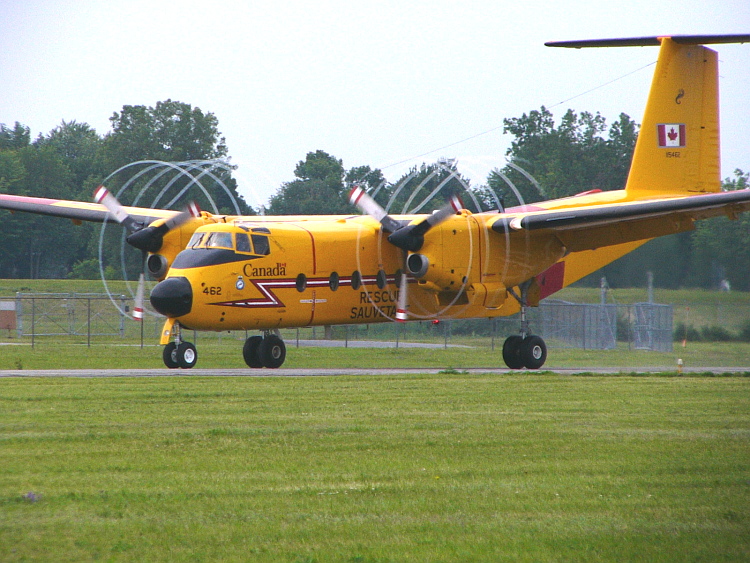 C-8運輸機