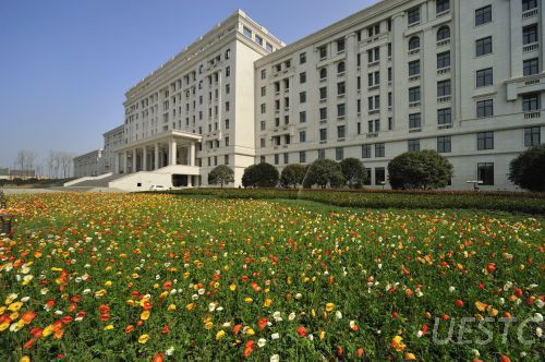 電子科技大學航空航天學院