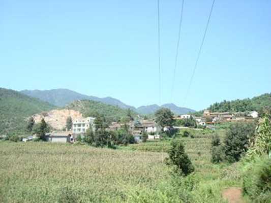 老屋基村(雲南曲靖市富源縣墨紅鎮下轄村)