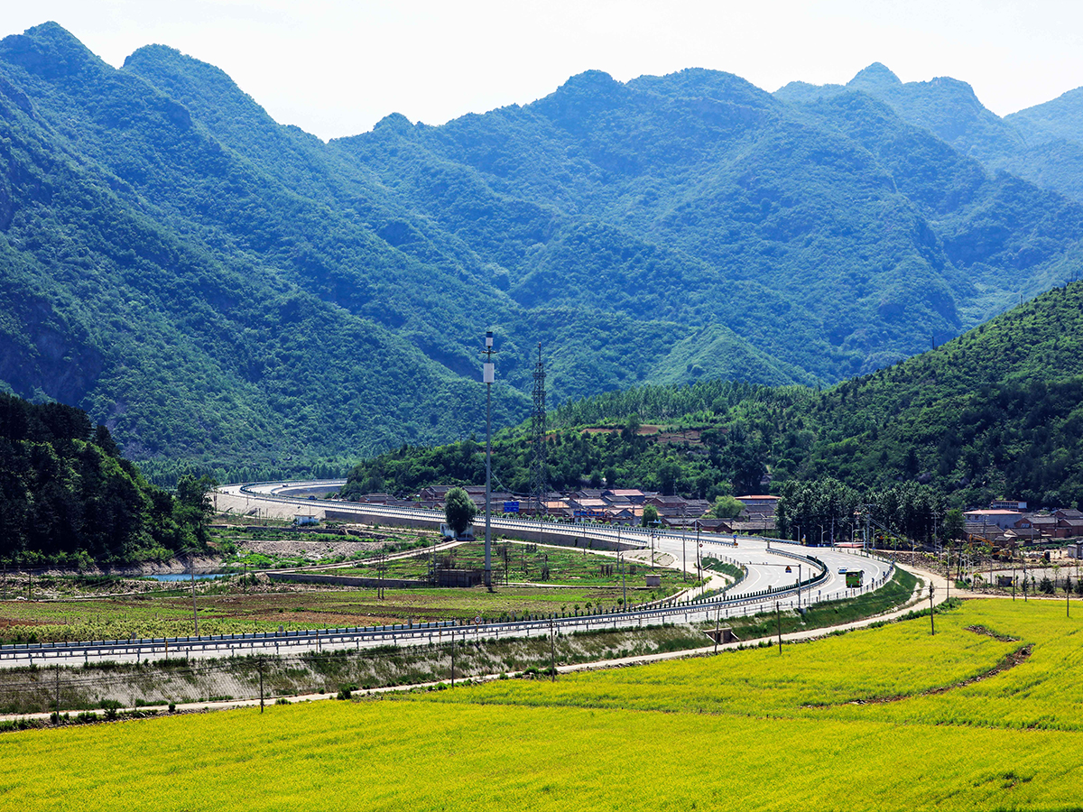 二道河村(北京市懷柔區長哨營滿族鄉二道河村)