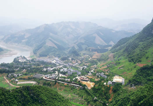 未坡村(雲南羅平縣魯布革布鄉下轄村)