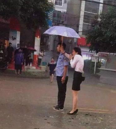 雷瑩瑩