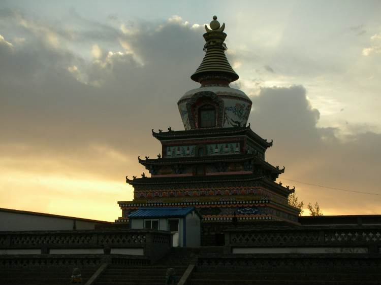 鄂爾多斯吉祥福慧寺(吉祥福慧寺)