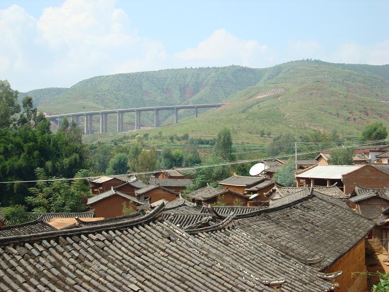國興村