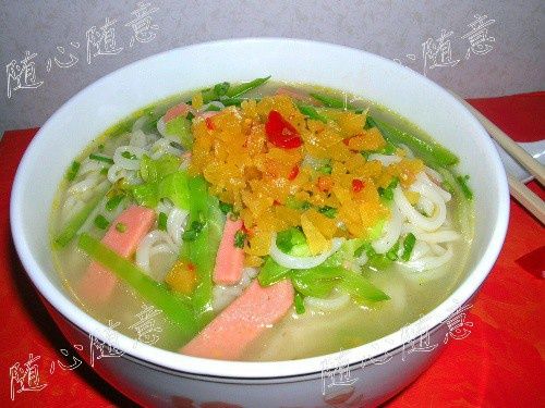 蘿蔔碎菜湯麵