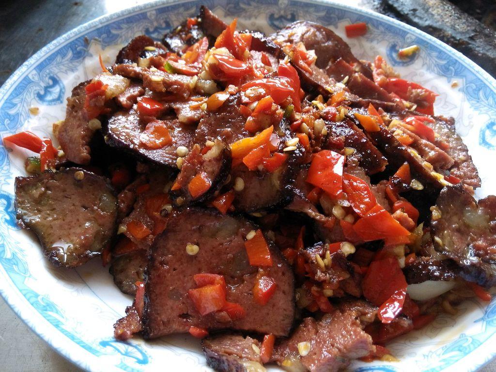 丸子豬血炒臘肉