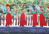 朝鮮民族風情園