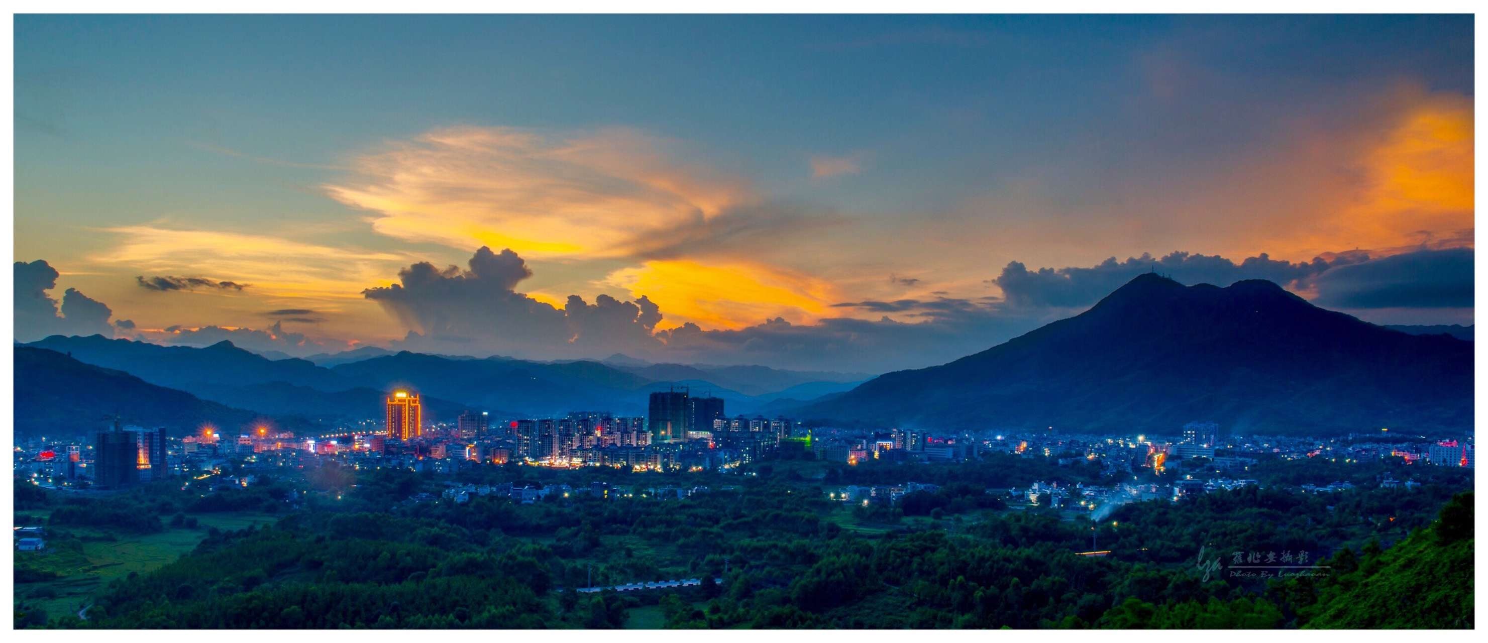 河城夜景