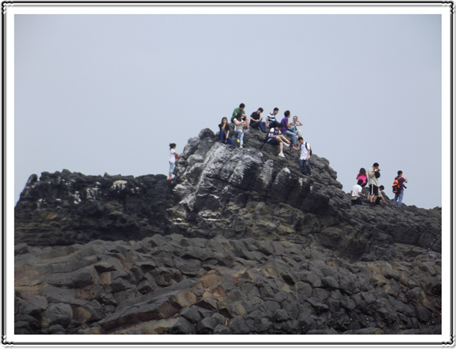 兵馬俑旁邊的火山石