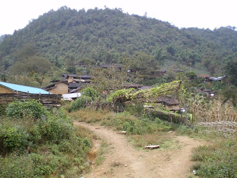 火草山村