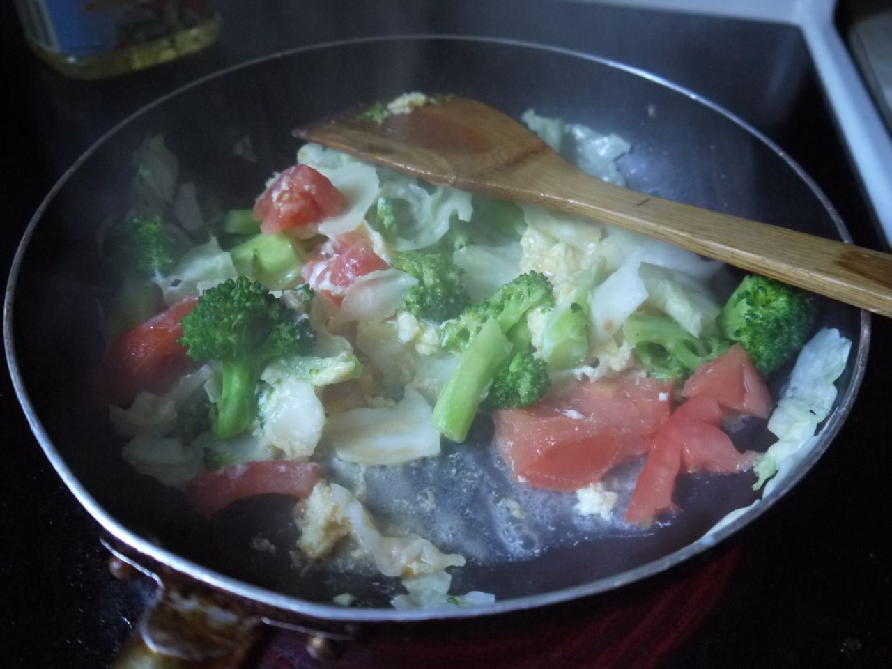 花椰菜番茄蛋飯