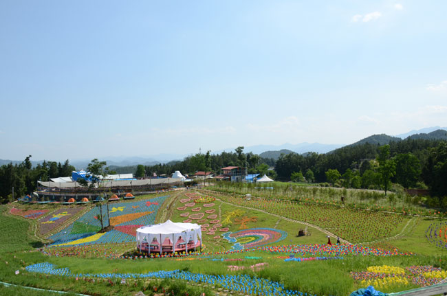 北緯30度主題樂園