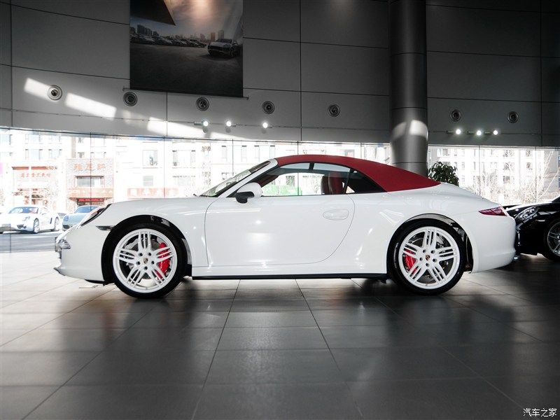 2013款保時捷911 Carrera 4S Cabriolet 3.8L