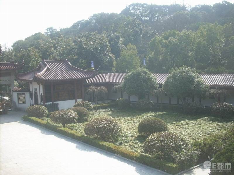 南山陵園(洛陽南山陵園)