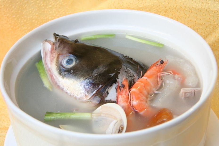 三色魚頭湯