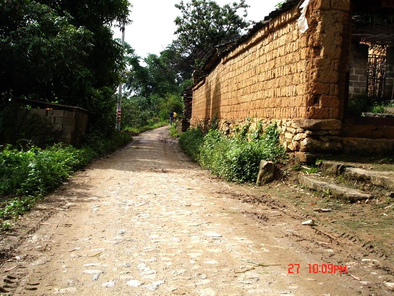 回族隊自然村通村道路