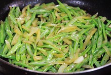 豆角絲榨菜絲和肉絲