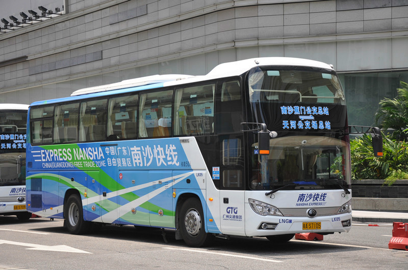 採用天然氣燃料的ZK6118HNQY8Y型旅遊客車