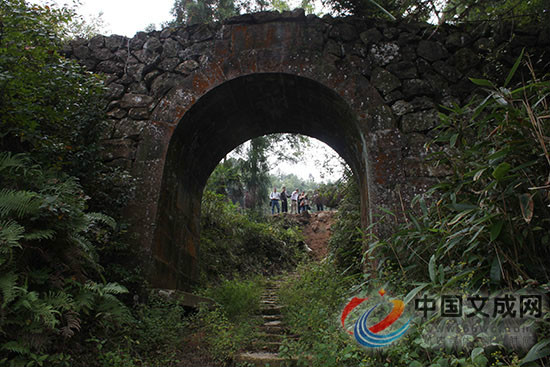 武陽古道雲來門