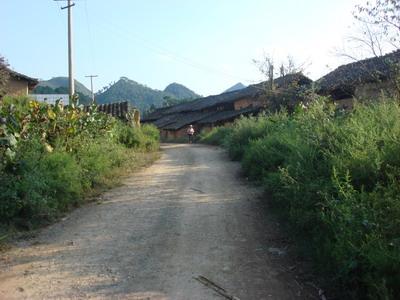 廣南縣五珠鄉老廠村委會馬街村進村道路