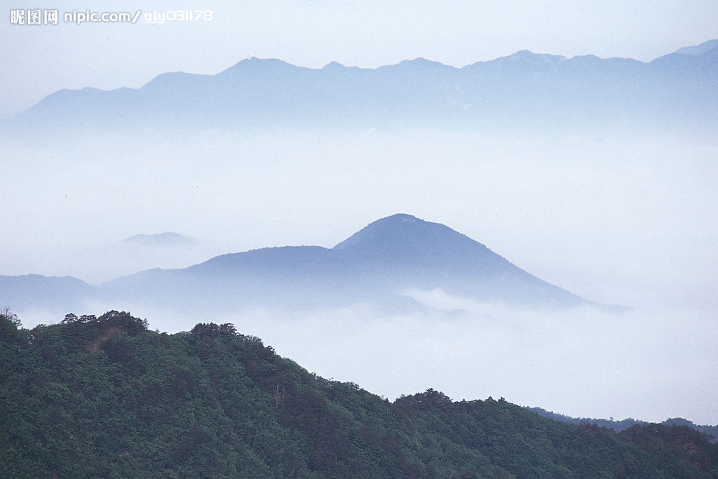 雲霧山(華鎣山脈)