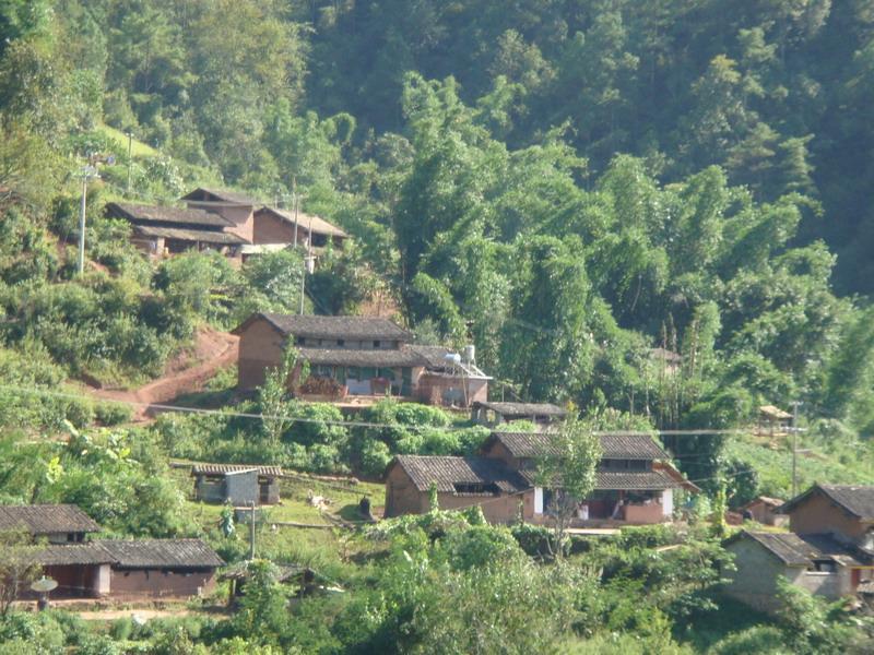 丫口村(新平縣漠沙鎮和平村民委員會下轄村)