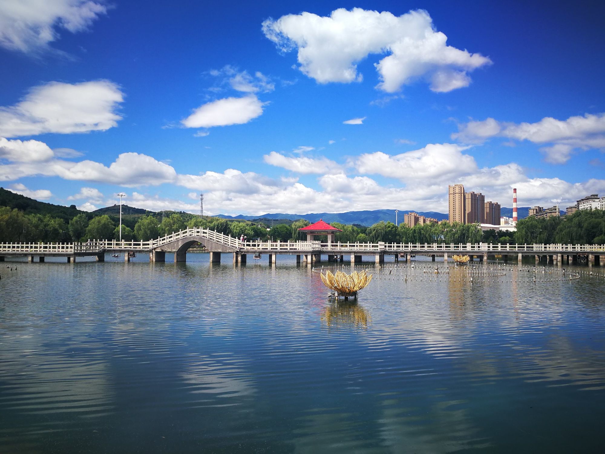 平涼市(甘肅平涼市)