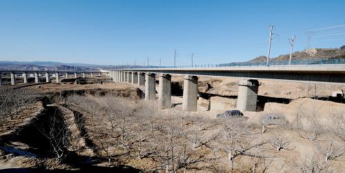 石太高速鐵路