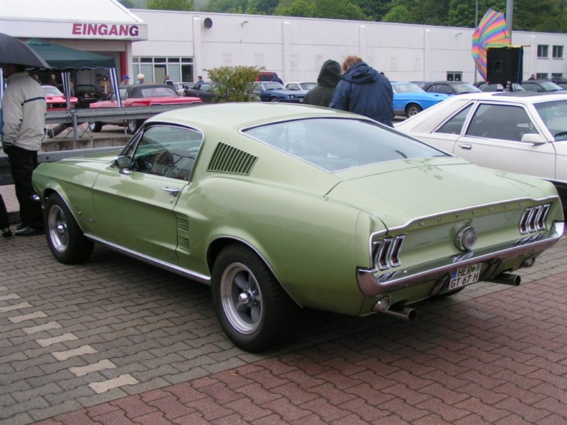 fastback