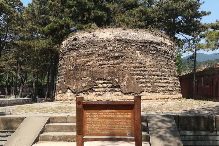 香妃墓(清東陵景區容妃墓)