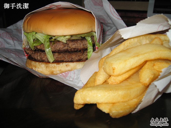 FATBURGER（外交公寓店）