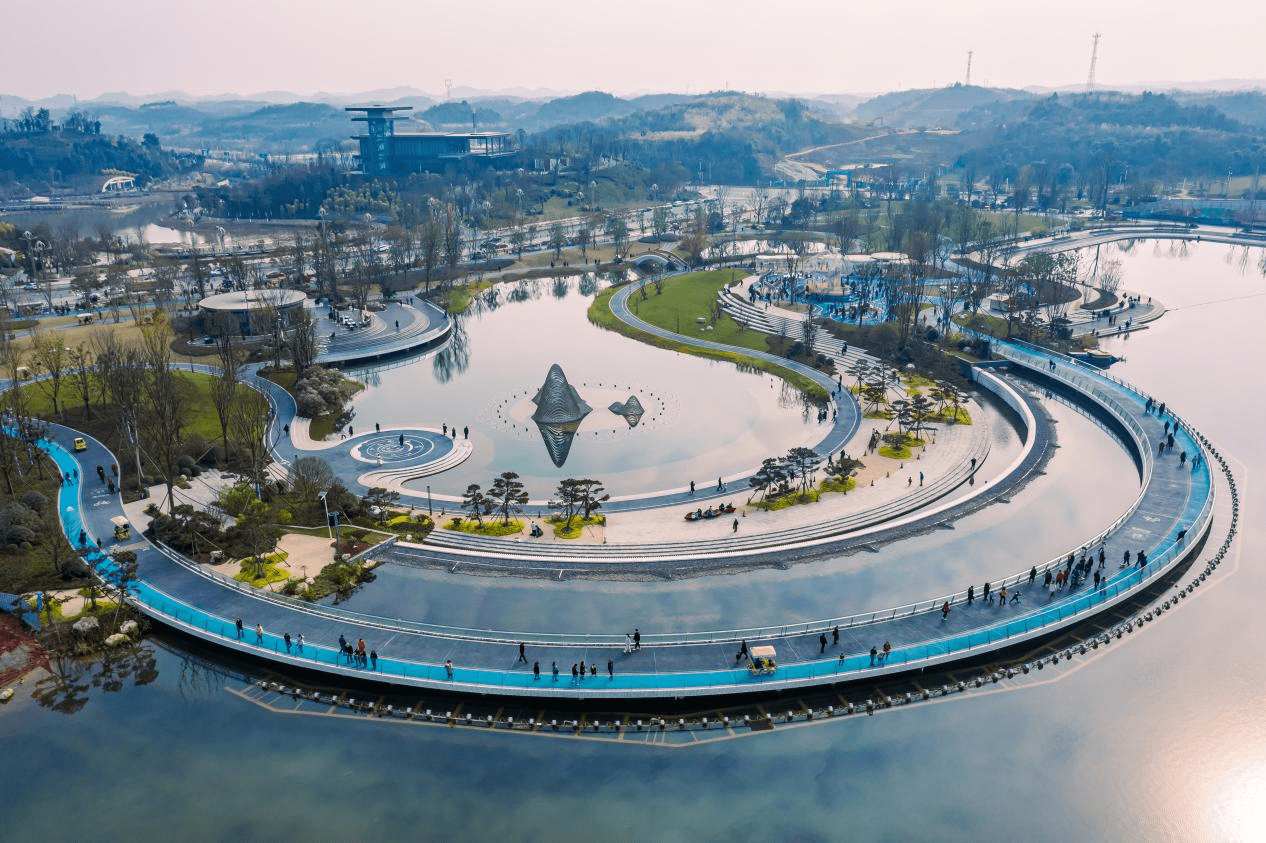 龍馬湖公園