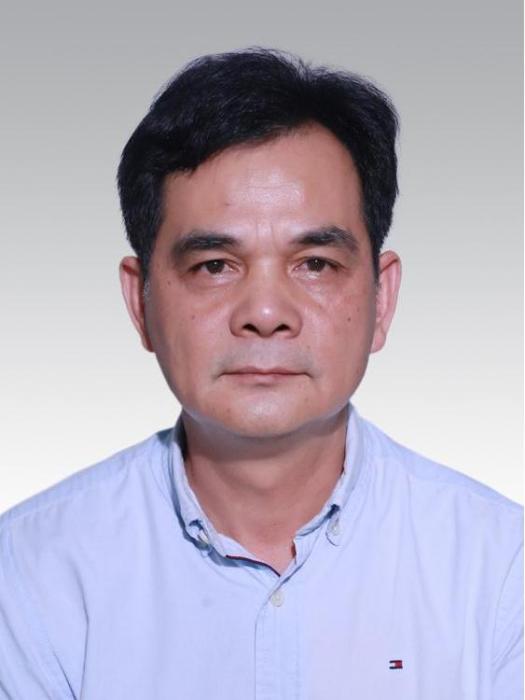 王愷(瓊海市市場監督管理局黨組成員、副局長)