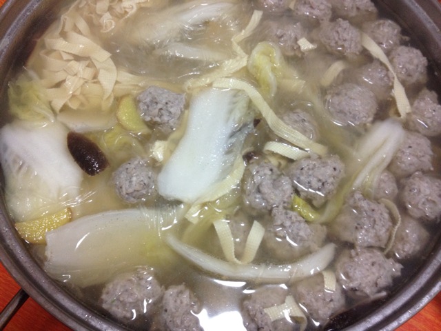 藕丁香菇肉丸湯